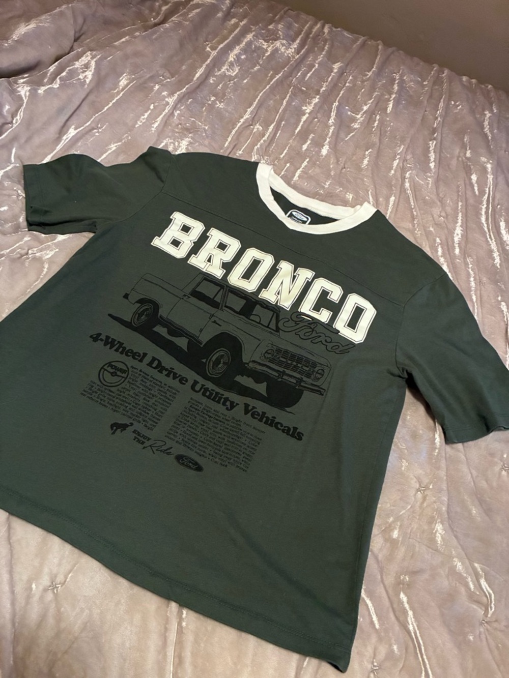 Ford Bronco Green Graphic XS Women Tee